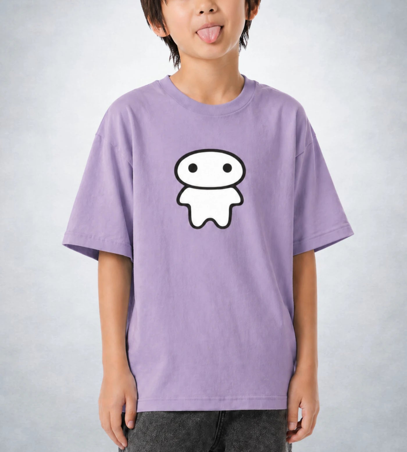 Model wears a youth lavender cotton T-shirt featuring a Lil Alien Bae graphic. 